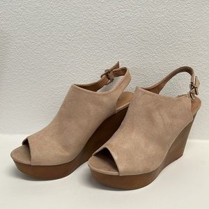Suede wedges